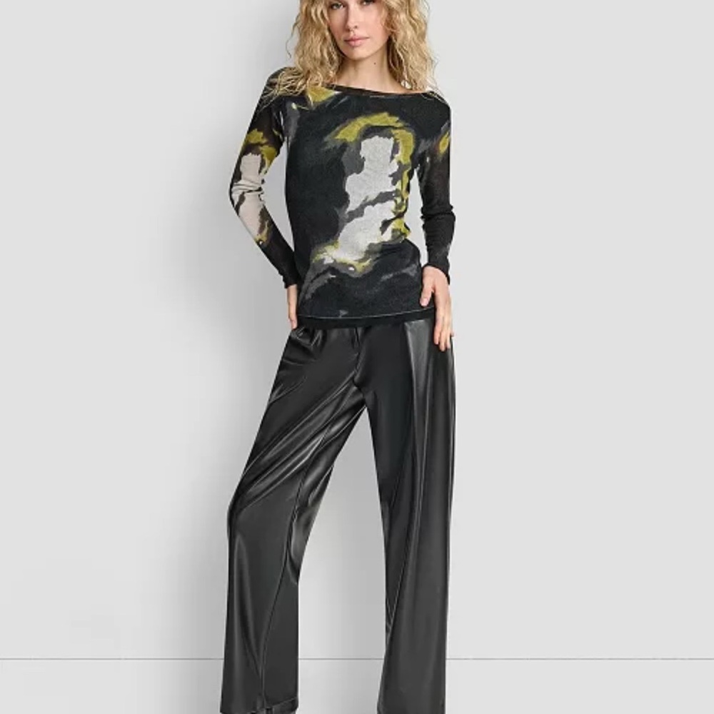 DKNY
Women's Printed Double Layer Long Sleeves Sweater
